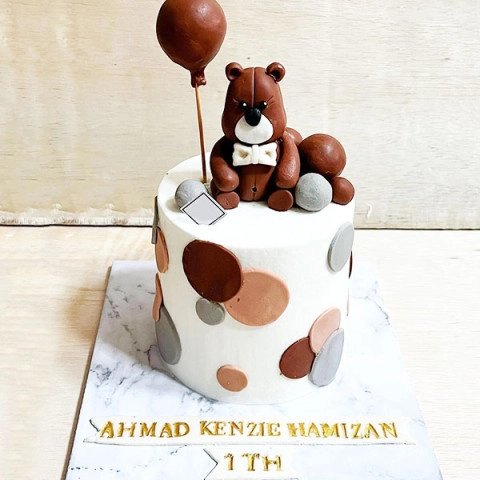Bear's Cake