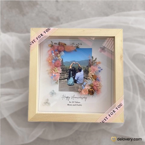 BloomTale Frame