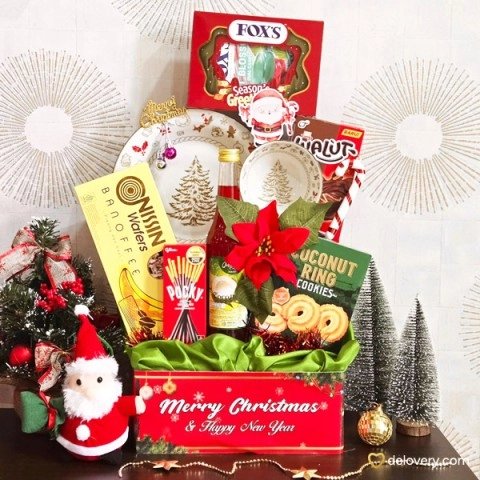 Festive Munch & Sip