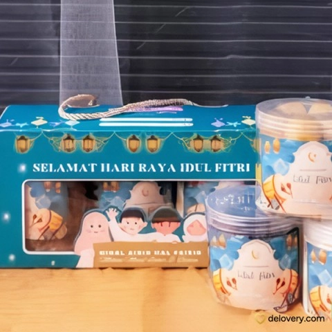 Fitri Triple Treats