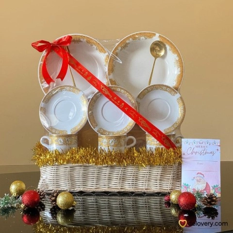 Gilded Porcelain Set