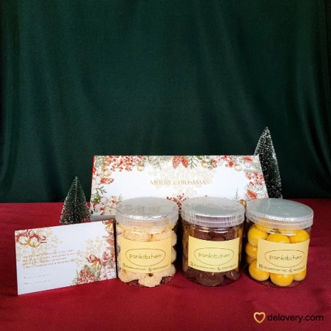 Jolly Festive Trio