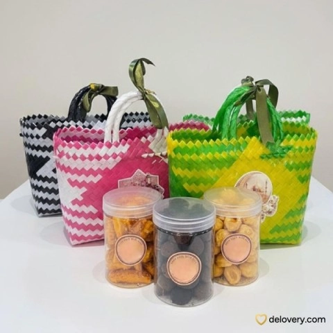 Madinah Heritage Pouch