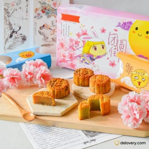 Mini Mooncake Bite