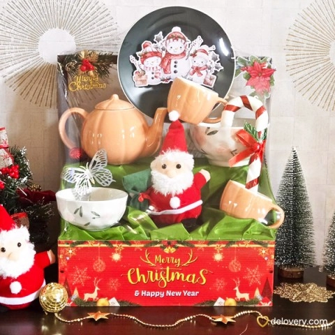 Peach Cozy Santa