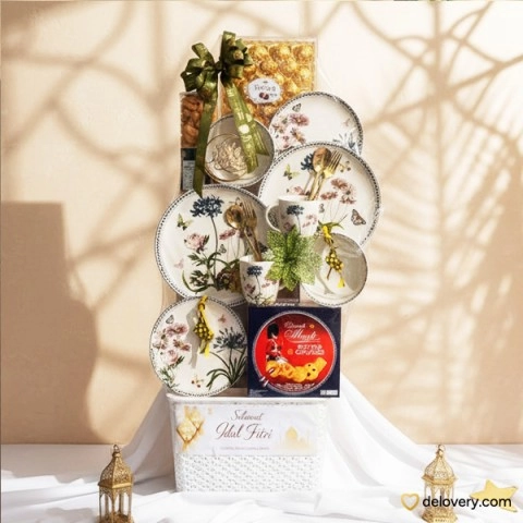 Qiyara Floral Dining