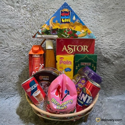 Radiant Treats Basket