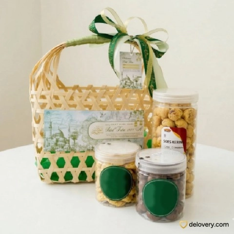 Serambi Bamboo Treats