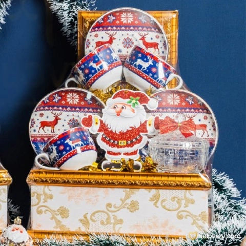 Snowy Tree Porcelain