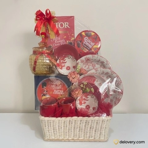 Treasure Oriental Banquet Crate
