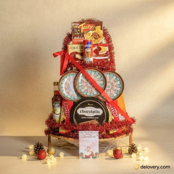 Trio Plate Festive